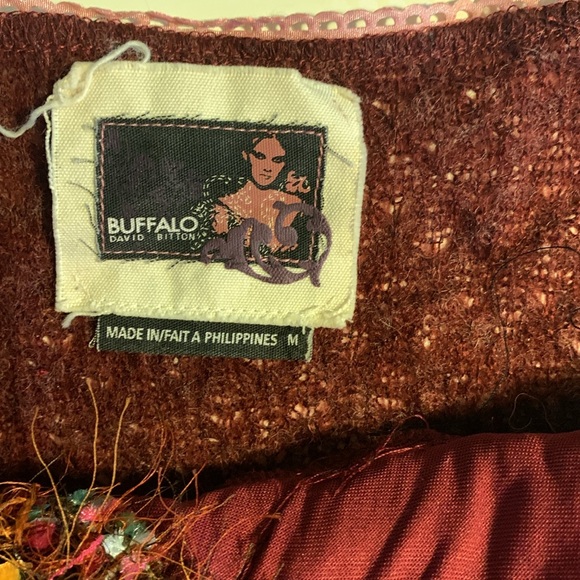 Beautiful Tank lots of different textures - Picture 6 of 7